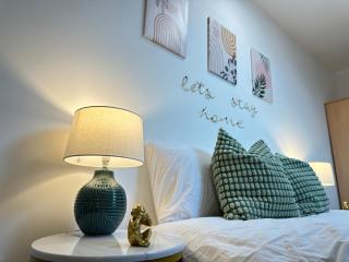 Modern Bath Street Apartment, Ideal for Business or Getaways - Ilkeston - 1