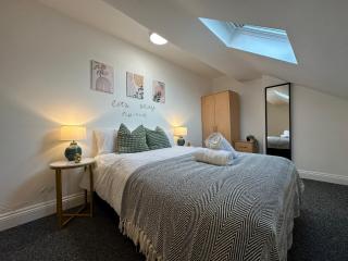 Modern Bath Street Apartment, Ideal for Business or Getaways - 8