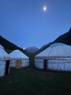 Yurt camp Emin in Altyn Arashan - Altynarasan - 9