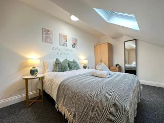 Modern Bath Street Apartment, Ideal for Business or Getaways - Ilkeston - 0