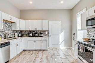 5 min to Dwtn Indy, Cozy Home - Indianapolis - 6