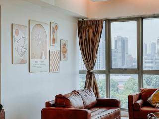 Regalia Residence The Sky Pool Suite - 4
