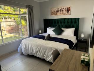 Riverhaven Self Catering Venue - Krugersdorp - 8