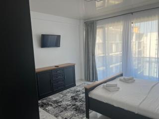 806 B2 ALMAR LUXURY RESIDENCE-Renting Apartments & Free Pool-Family Apartment - 8