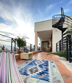 Luxury Private Villa - 9