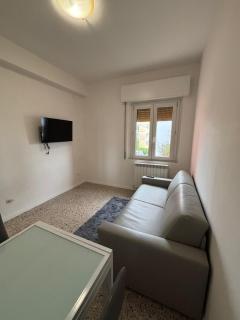Uddin's Den - Civitanova Marche - 2