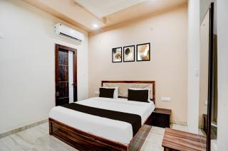 Hotel O MEERA RESIDENCY - Mathura - 0