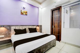 Townhouse ROYAL ELAN - Noida - 5