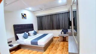 hotel radhe krishna - Jāmb - 5