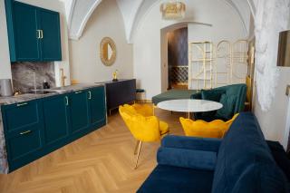 Luxury apartments Banská Bystrica on the main square- LUSSO, FRESCO, PURE - 0
