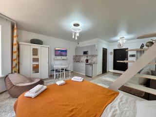 Raduga West 'Amber' Apartment - Kosh-Kël' - 9