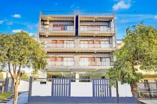 The Noida Grand Suites A UNIT OF S J ENTERPRISES - Noida - 3