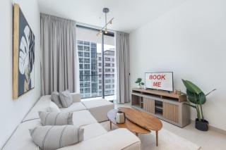StayShort - Modern JVC Apartment Sleeps 3 with City Views - 0