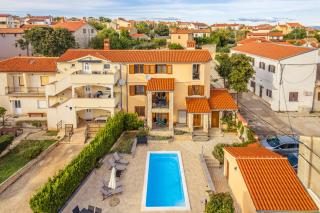 Villa Krasa sea view apartmants with pool - 3