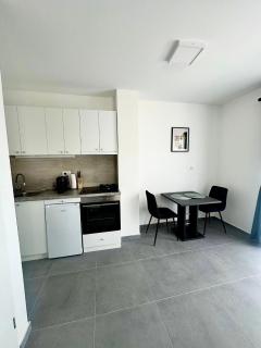 Apartman Lukrecija - 4
