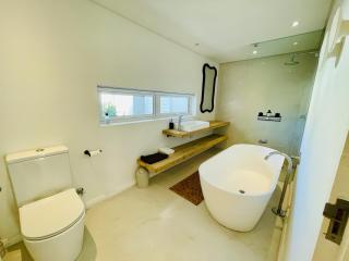 Farallon Place - 1