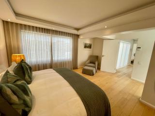 Farallon Place - 8
