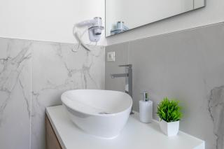Cima Suite 11 by WelcHome - Treviso - 5