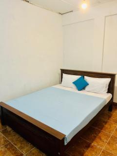 SuiteSpot Guest House - Anuradhapura - 6