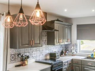 Charming 3 Bed Home in Cowes - - 4