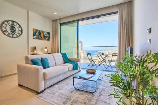 Seascape Heights - Sleek 14th Floor Apartment with Unrivalled Views - San Ġiljan - 0