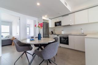 Moderno apartamento con 2 terrazas en Gran Canet by Global Vacacional - 2