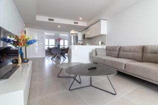 Moderno apartamento con 2 terrazas en Gran Canet by Global Vacacional - 4