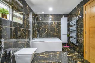 -RA7B- For your relaxed and Cosy stay with Free WiFi - Batley - 9