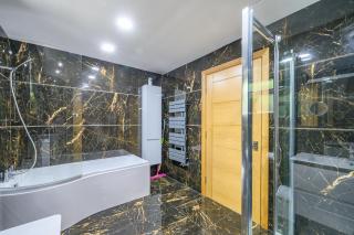 -RA7B- For your relaxed and Cosy stay with Free WiFi - Batley - 1