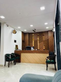 Hotel Shri Radha Sneh Near Shri Krishna Janmabhoomi Mathura - 3