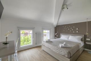 Cima Suite 15 by WelcHome - Treviso - 6