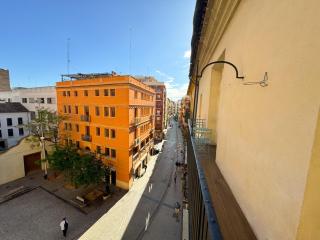 Gran apartamento con vista a las torres de Quart - Valencia - 0