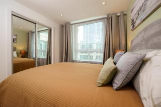 St George Wharf Apartment - Londres - 1