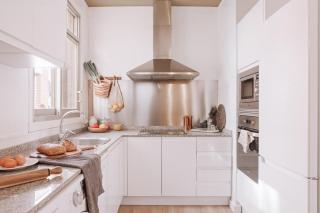 Nerja - 1 bedroom and terrace in Sant Gervasi - 2