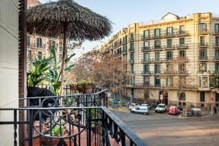 Depok - 2 bedrooms and balcony in Eixample Dreta - 5