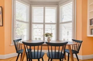New! Cosy 2BR Victorian Flat, Zone 2, Mins to Tube - Londra - 2