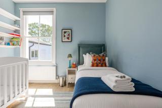New! Cosy 2BR Victorian Flat, Zone 2, Mins to Tube - Londra - 1