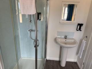 Cabin 3 - Bradwell on Sea - 1