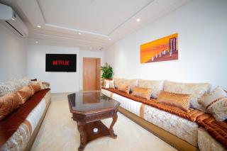 Modern Verblijf met 2 Aircos 3 TVs 24u Parking en Lift - Tanger - 0