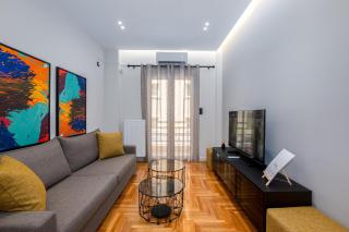 Stylish 2BR flat near hospital & Panormou metro - Atene - 0
