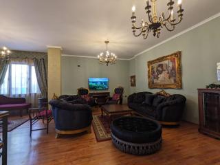 Classic Villa-spacious city center free parking - Tirana - 8