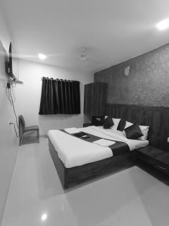 Hotel P I international - Mumbai - 4