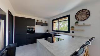 4 chambres - 200m2 - Parking - Jardin - Irigny - 1