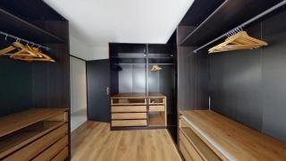 4 chambres - 200m2 - Parking - Jardin - Irigny - 2