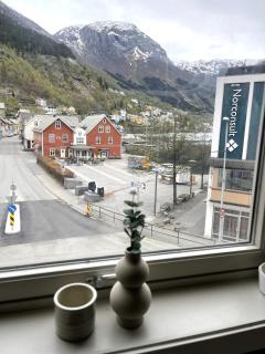 Nyrenovert leilighet med 3 soverom i Odda sentrum - Odda - 4