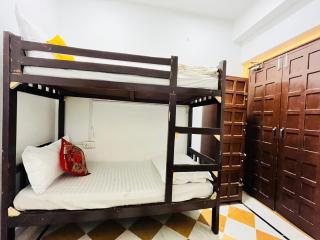 Thar Tribe Hostel Jaisalmer - Jaisalmer - 7