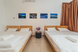 d'Fun 5BR16-24px Pool BBQ NetFlx HotPot KTV Mahjong by Our Stay - Ulu Tiram - 2