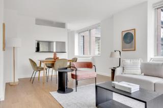 Blueground Lincoln Square balcony nr Riverside Park NYC-844 - New York - 8