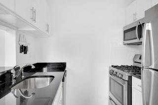 Blueground Lincoln Square balcony nr Riverside Park NYC-844 - New York - 4