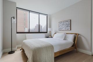 Blueground Kips Bay indoor pool nr NYC Library NYC-1638 - 1
